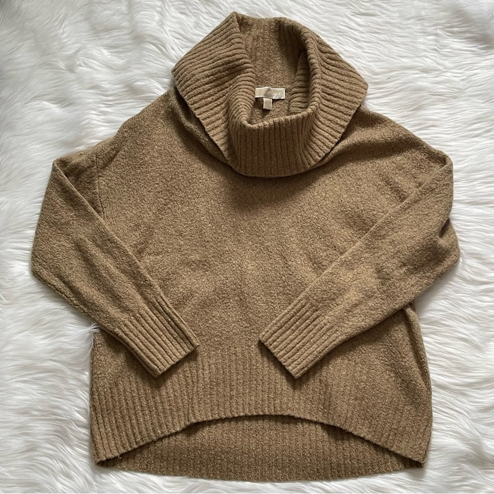 🤎🤎MICHAEL KORS WOOL BLEND COWL NECK SWEATER IN LIGHT BROWN